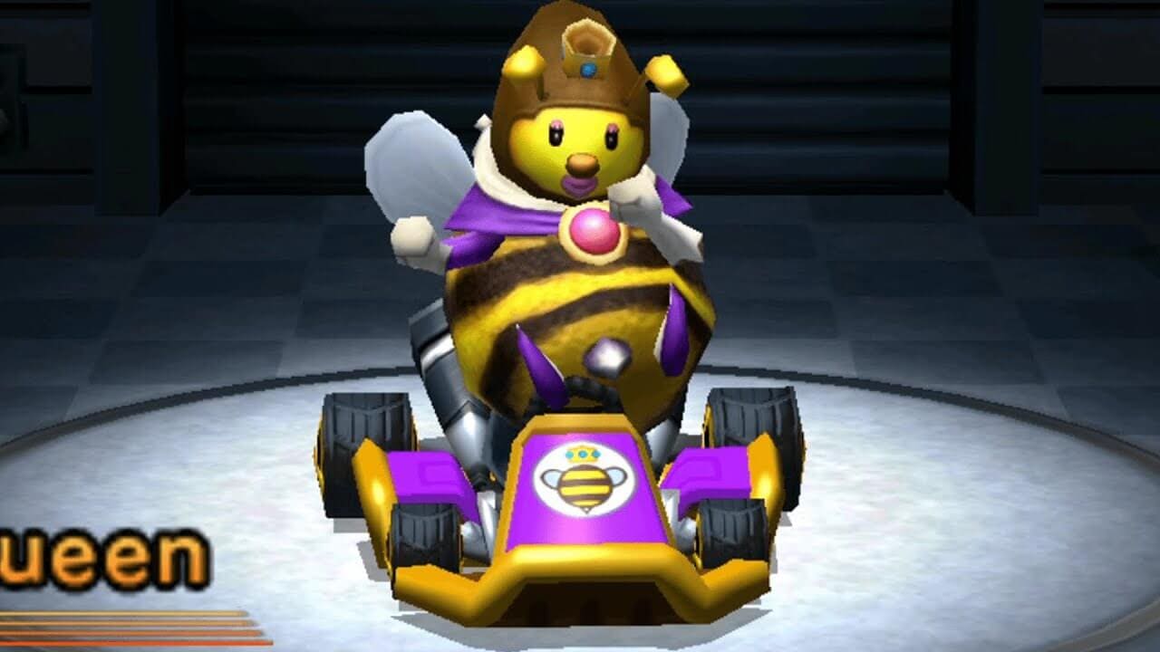 Honey Queen - Mario kart female characters