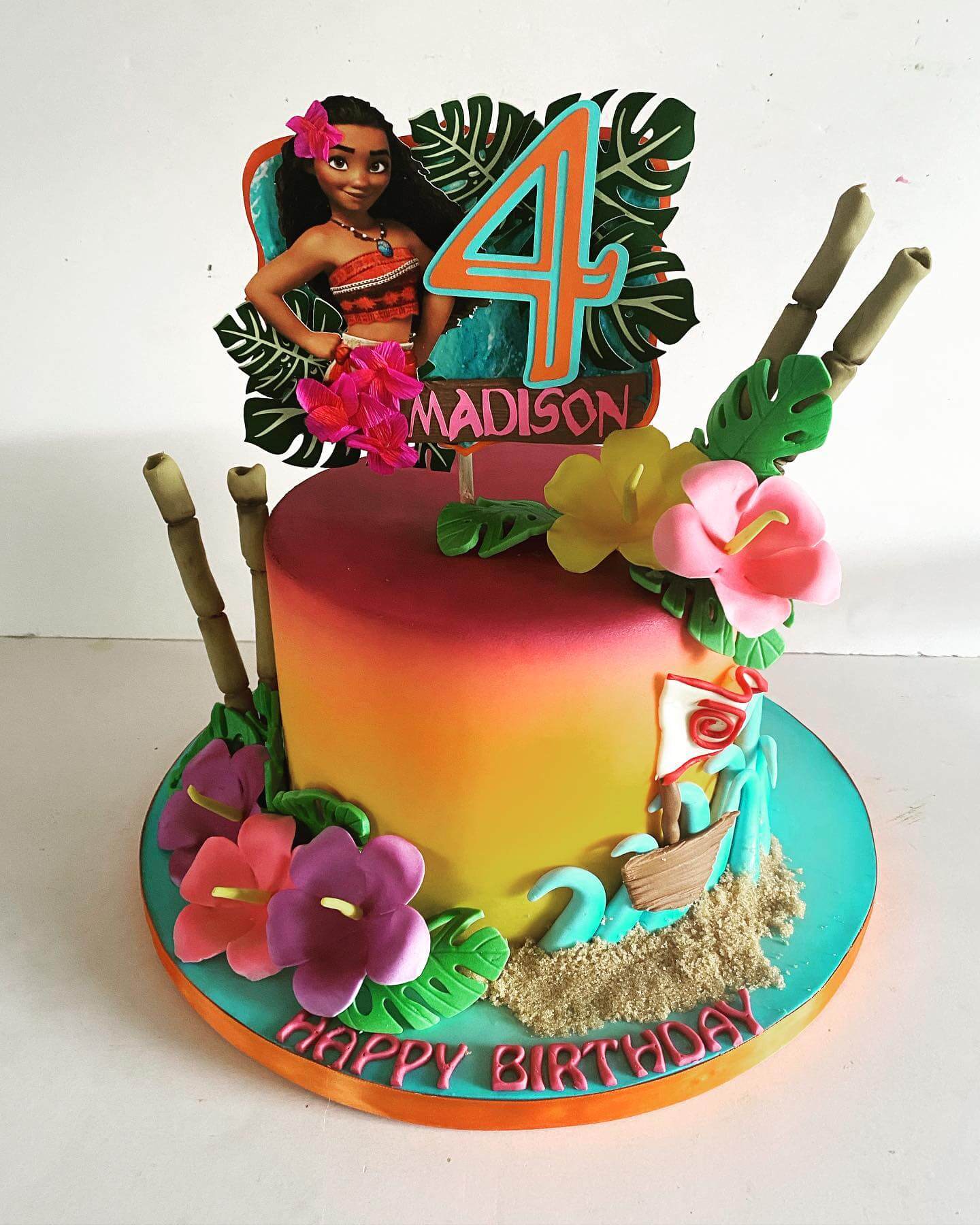 moana theme cake
